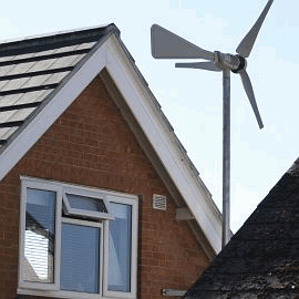 Aerogenerador en el techo